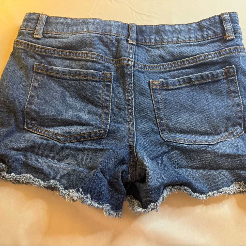 Art Class, Blue Denim (XL) Jean Shorts Distressed Frayed Hem, Girl’s Clothing - Picture 8 of 10